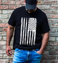 Load image into Gallery viewer, Grunge Flag Tee
