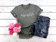 Load image into Gallery viewer, #Momlife Tee