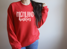 Load image into Gallery viewer, Highland Huskies Bella Canvas Fleece Crew
